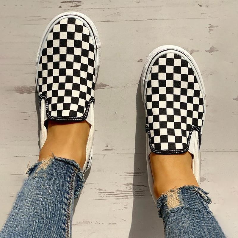 Women Checkered Flat Casual Canvas Sneakers